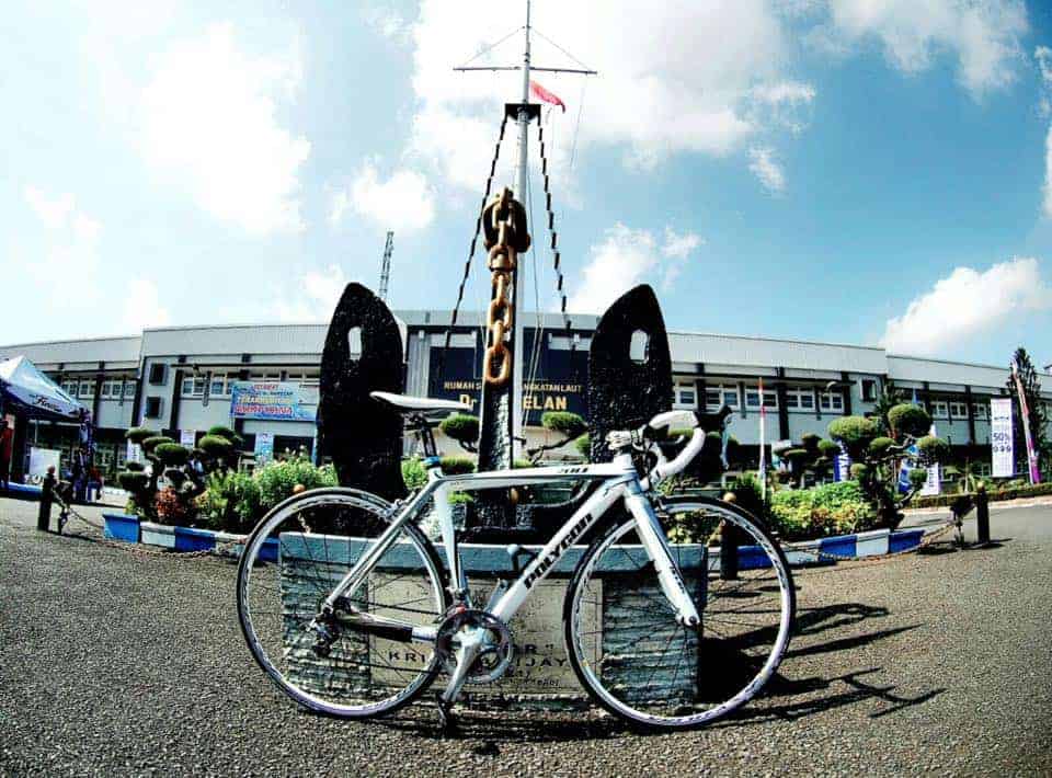 Bicycling Around the World with Polygon
