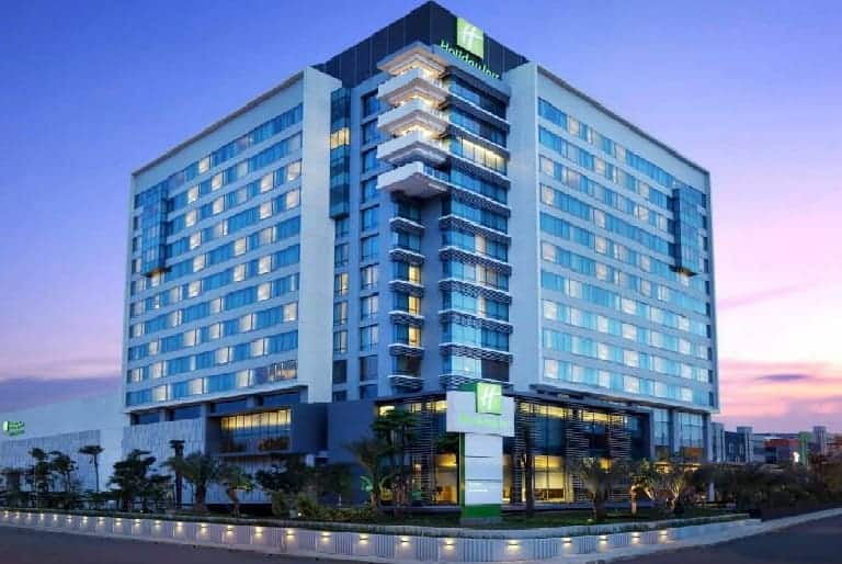 Cater the Needs of Travelers’ Leisure