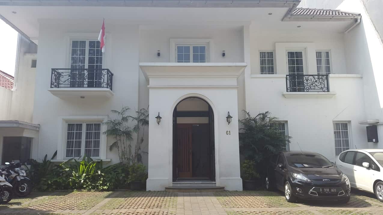 V Residence – Hidden Paradise in Ampera