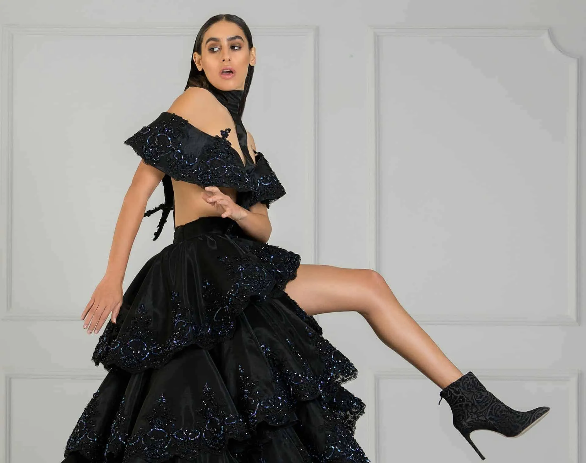6 Inspirasi Gaya Gaun Dress Untuk Pesta & Momen Spesial