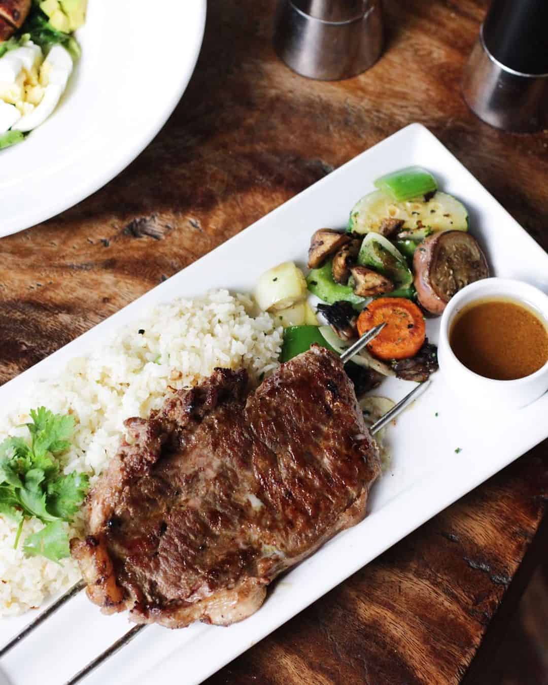 Tasty Food, Nice Vibe