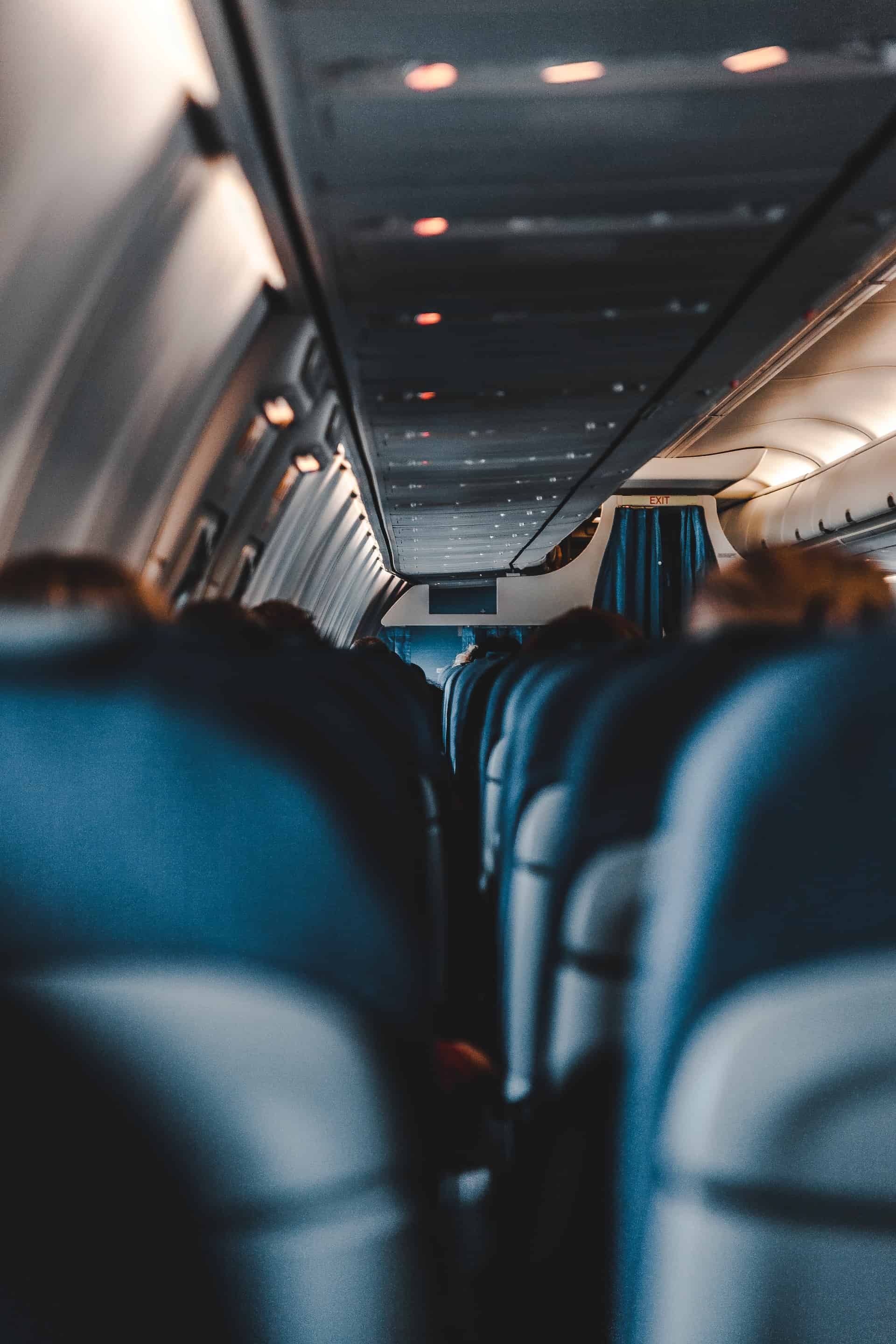 5 Tips to Help You Sleep Well on a Plane