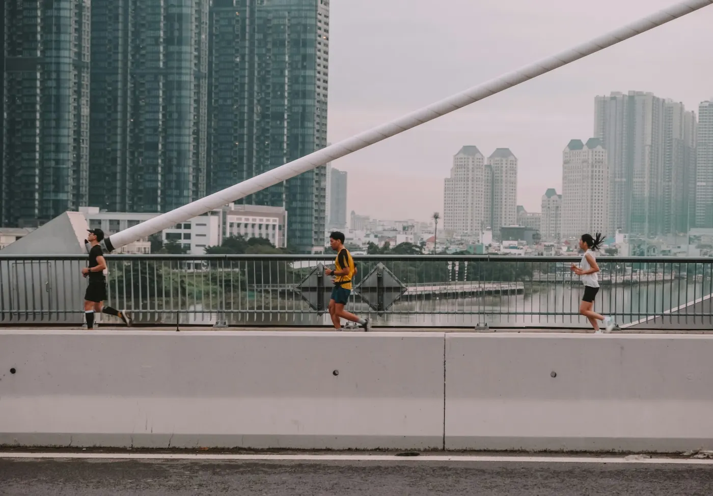 Mengulas Fenomena Komunitas Urban 'Running Club' sebagai Ruang Interaksi Sosial