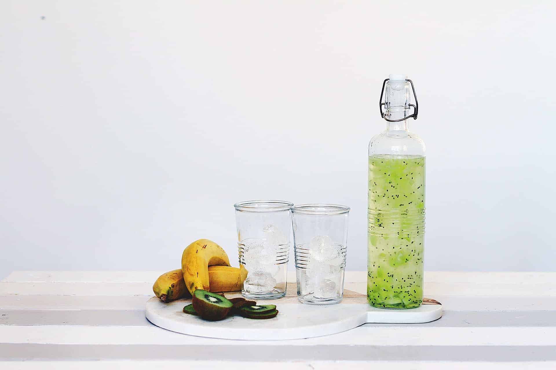 These 6 Drinks Can Help You Get a Good Night's Sleep