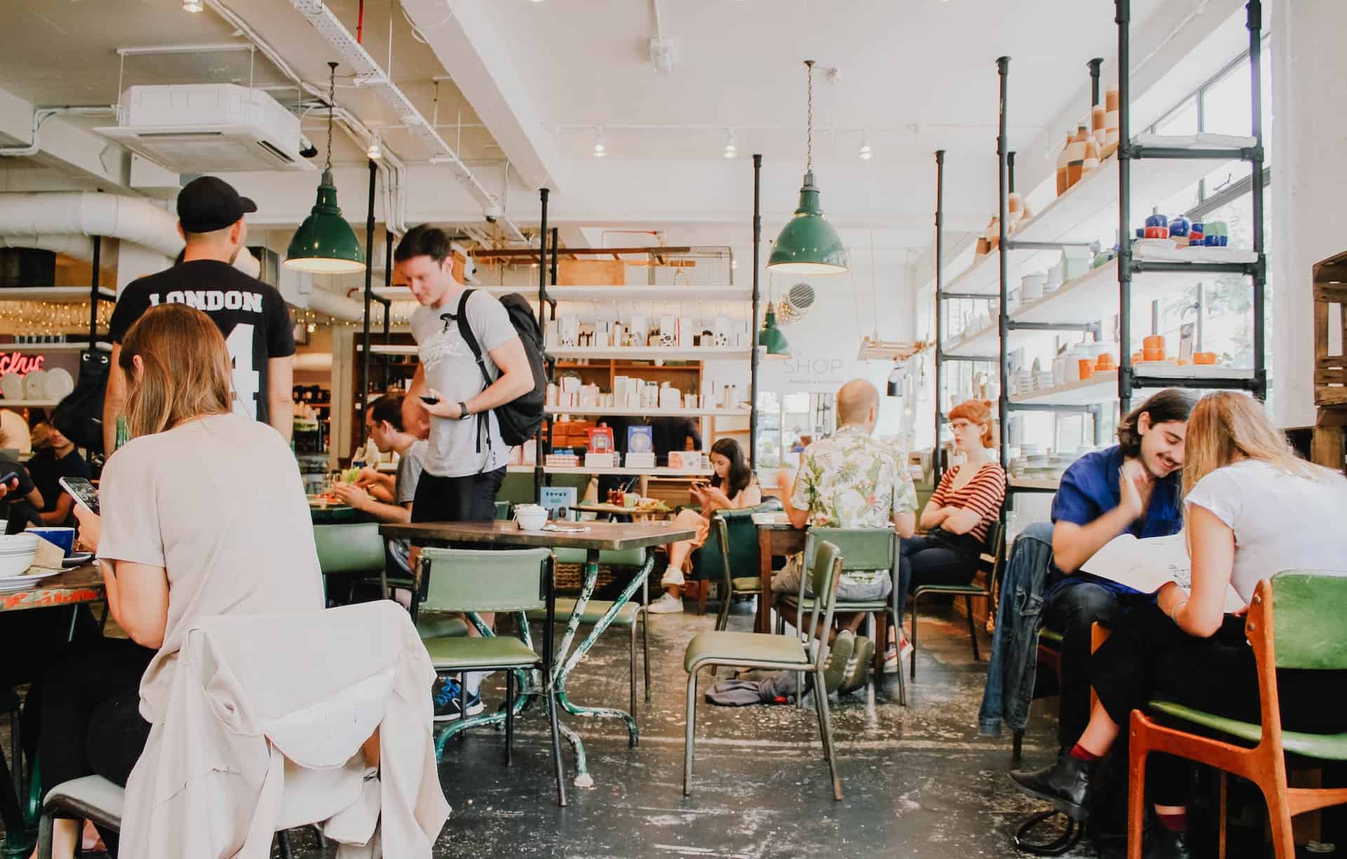 Jangan Keliru, Ini Bedanya Restoran Self Service dan Full Service