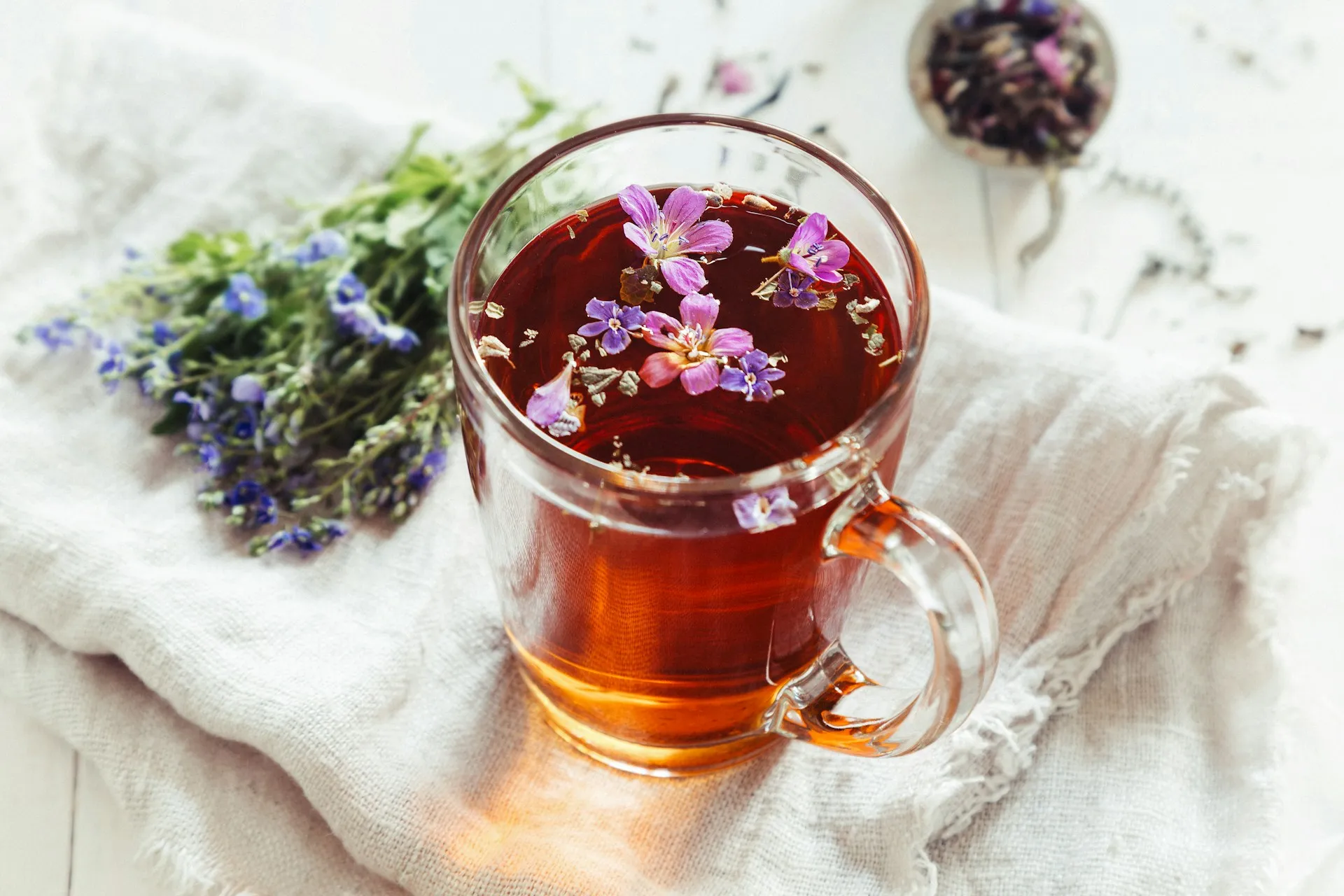 Nusantara Tisane: Restoring Afternoon Focus Through the Magic of Local Botanicals