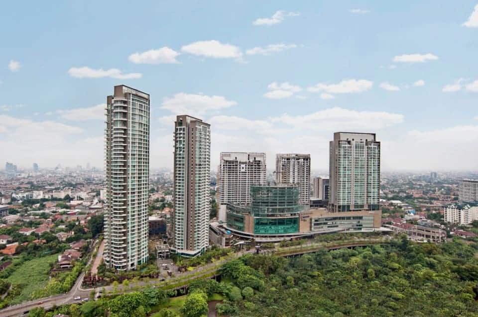An Abode in the Middle of Urban Life