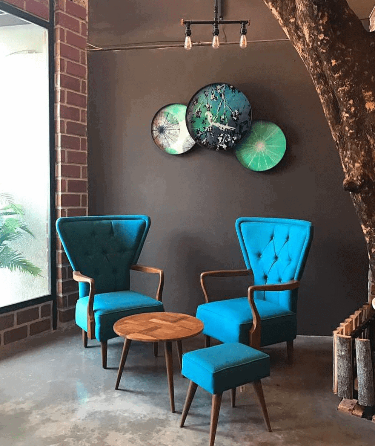 Beautify Your Home with a Collection of Vintage Chairs