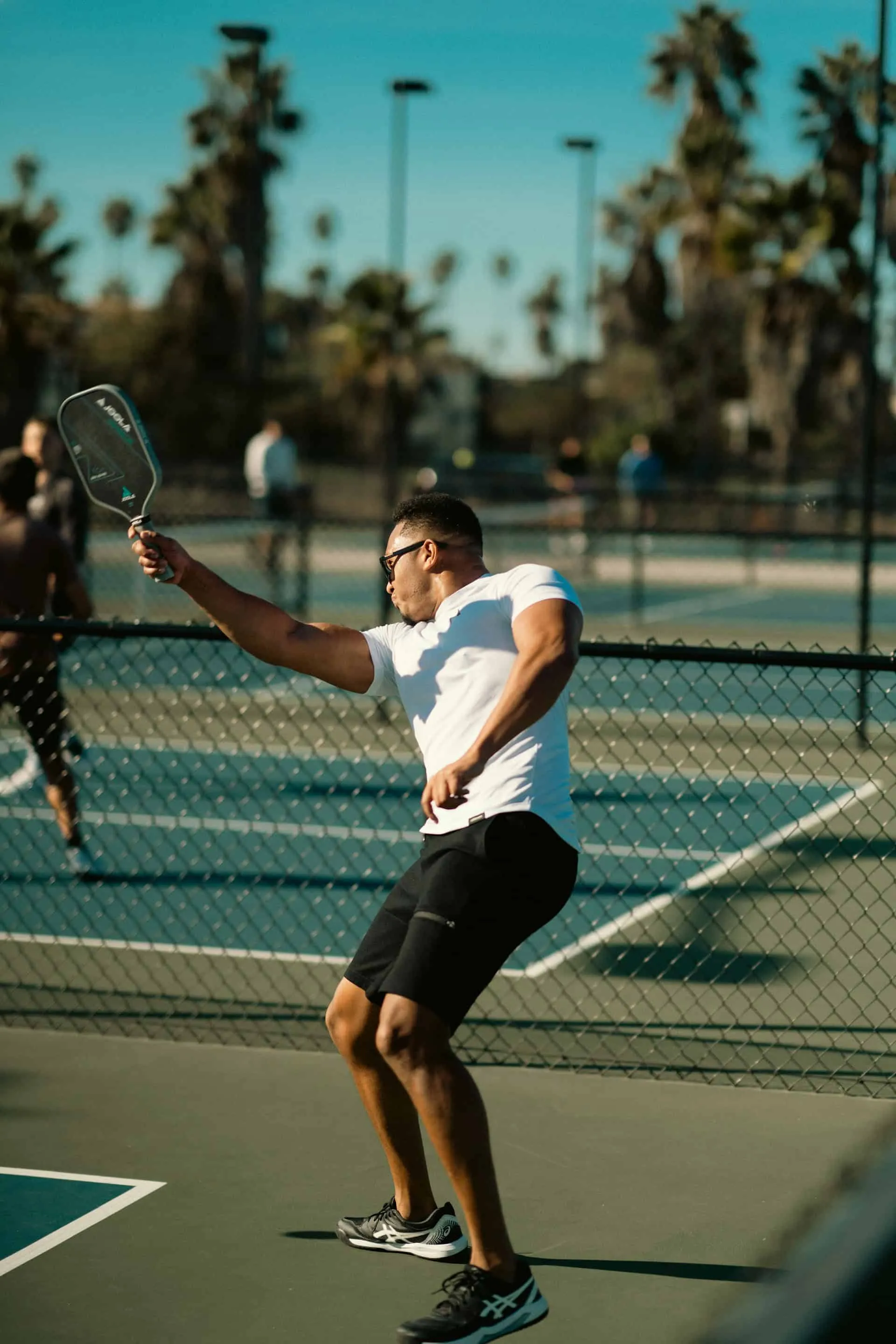 Padel vs. Pickleball: Menakar Tren Olahraga Raket yang Menguasai Urban Lifestyle