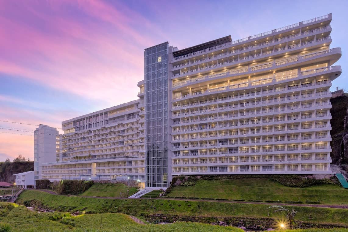 Le Eminence Puncak: A Review of Puncak's First 5-Star Hotel