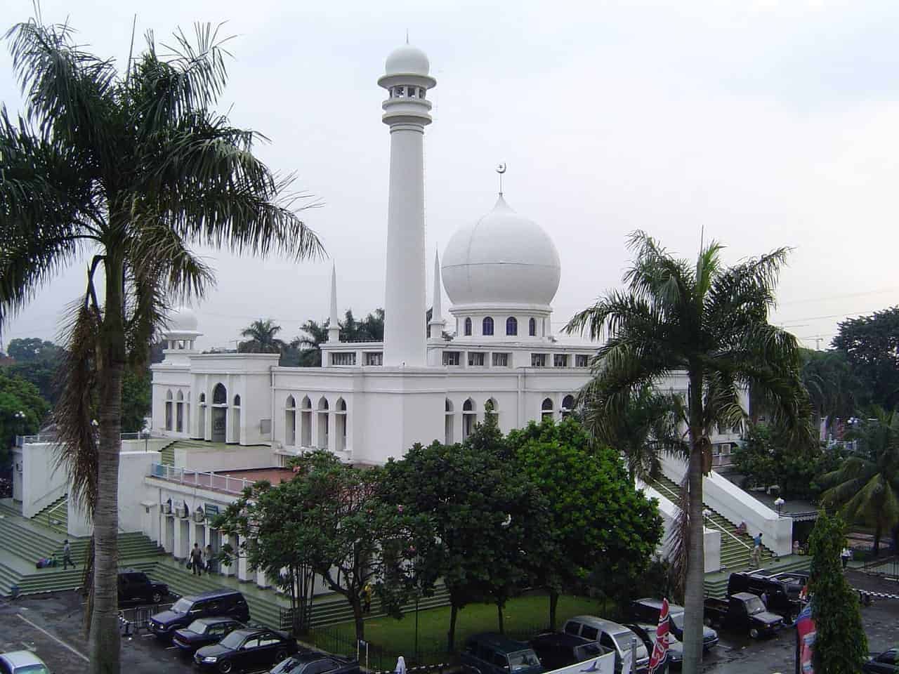 3 Masjid di Jakarta dengan Arsitektur Indah yang Harus Anda Kunjungi