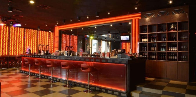 Klub dan Bar yang Juga Memiliki Konsep Kitchen