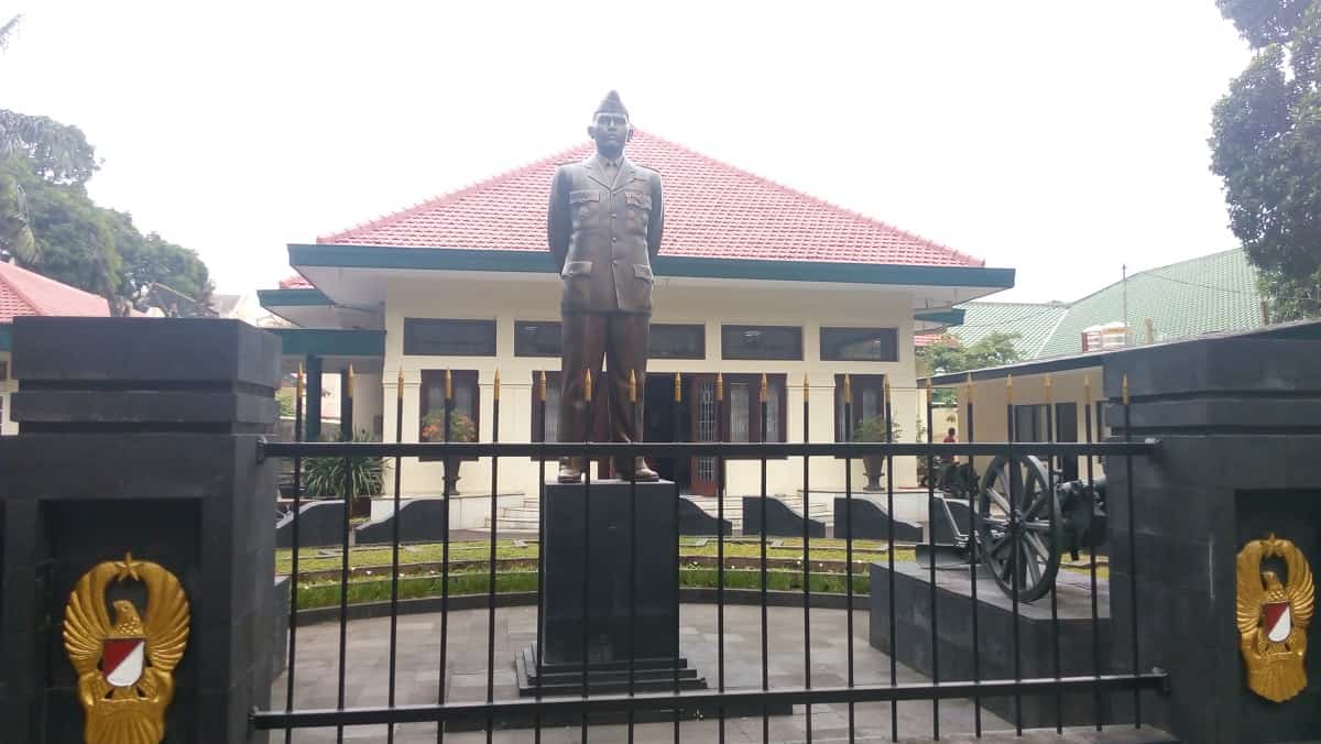 Witness of Tjakrabirawa Soldier Cruelty