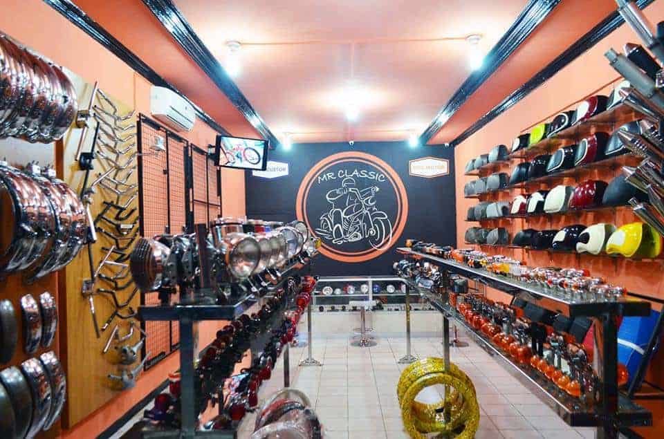 'Gudangnya' Spare Parts Motor Jadul