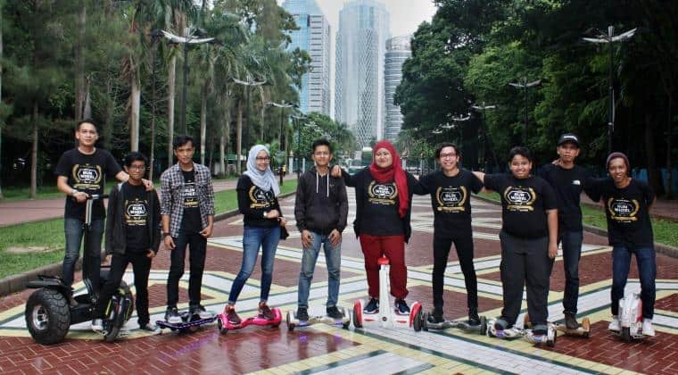 Runwheel Indonesia Introducing Hoverboard as a Transportation