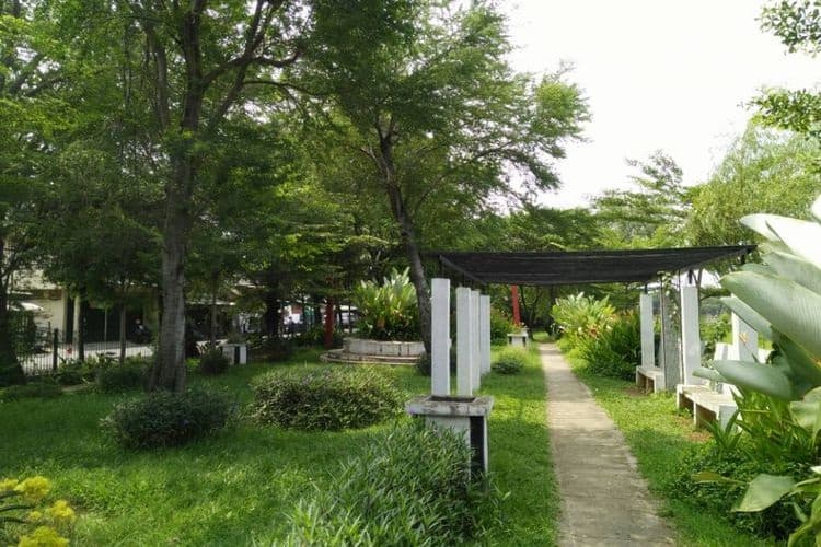 Kawasan Kumuh yang Disulap jadi Taman Interaktif