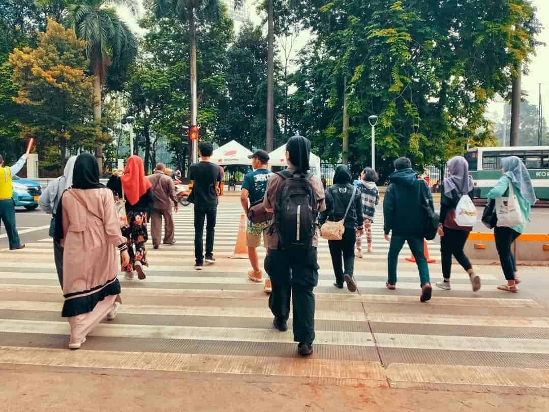 Pelican Crossing Replacing Pedestrian Bridge at GBK and Bundaran Senayan