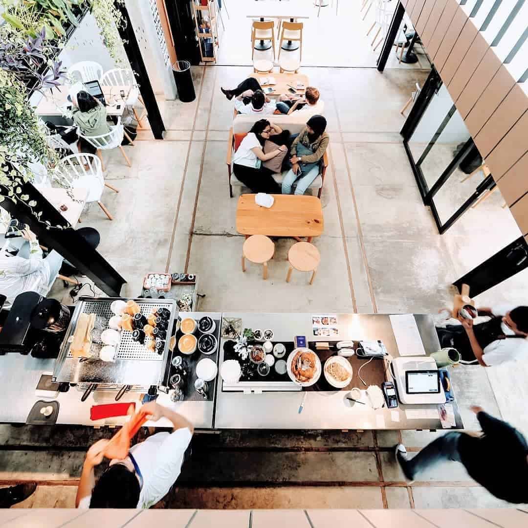 A Homey Coffee Shop with The Best Coffee Blend