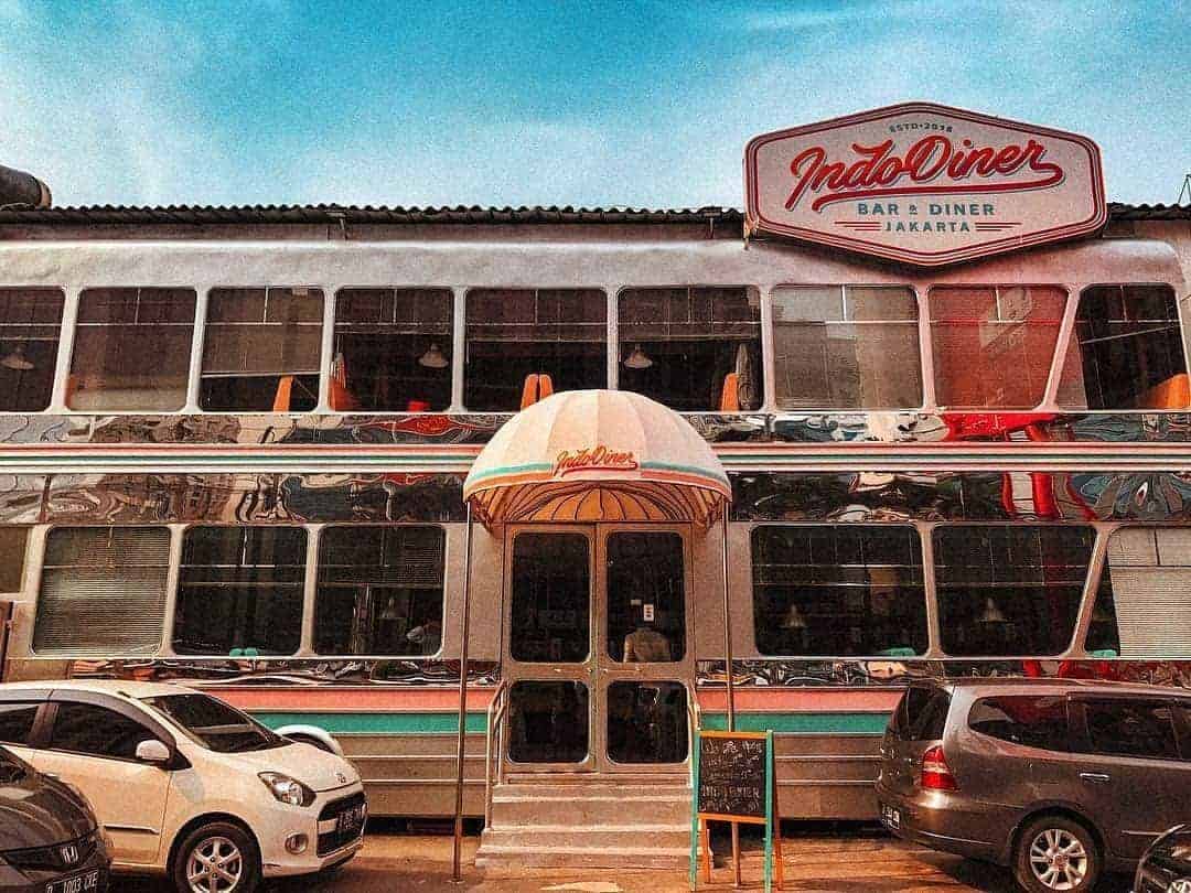 Bar & Diner Retro di Utara Jakarta