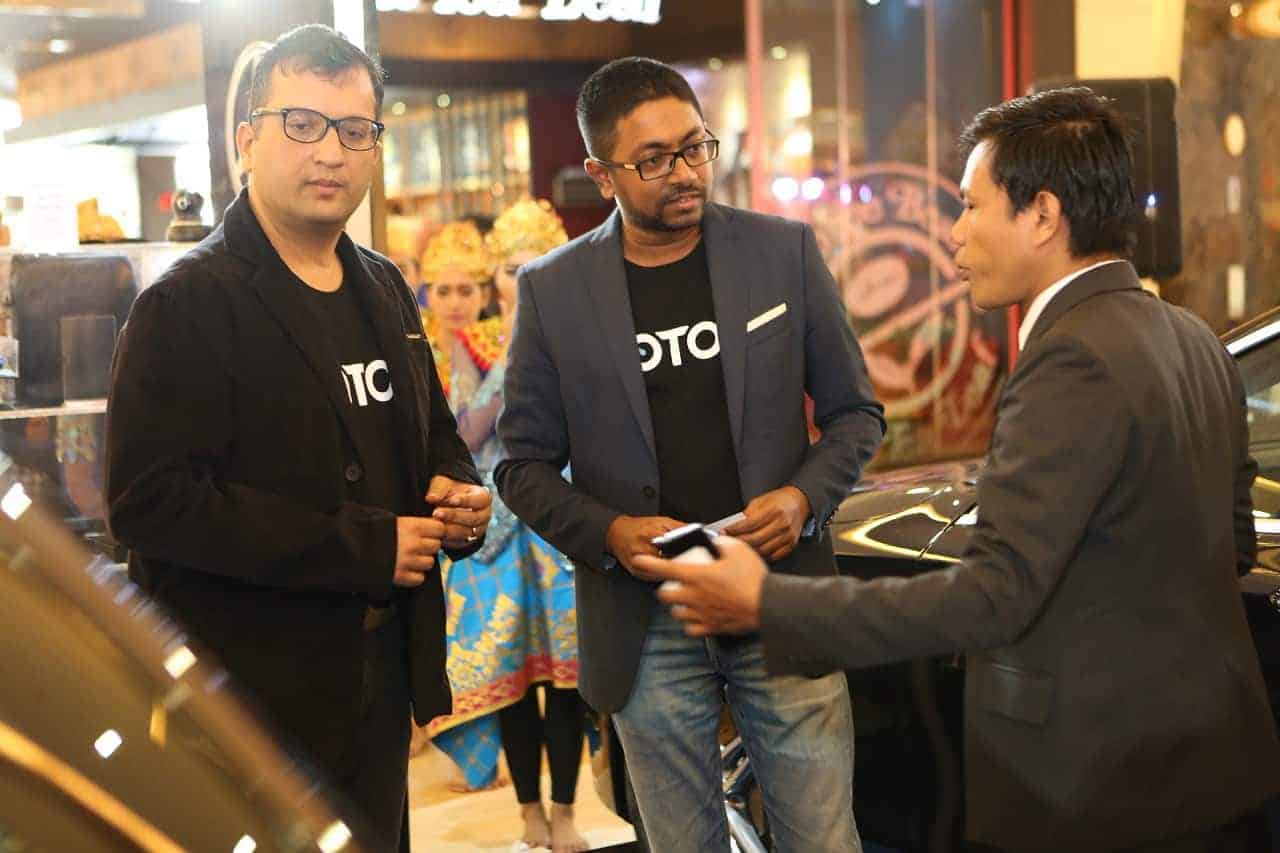Banyak Penawaran Spesial di Pameran Mobil Oto.com Lucky Drive
