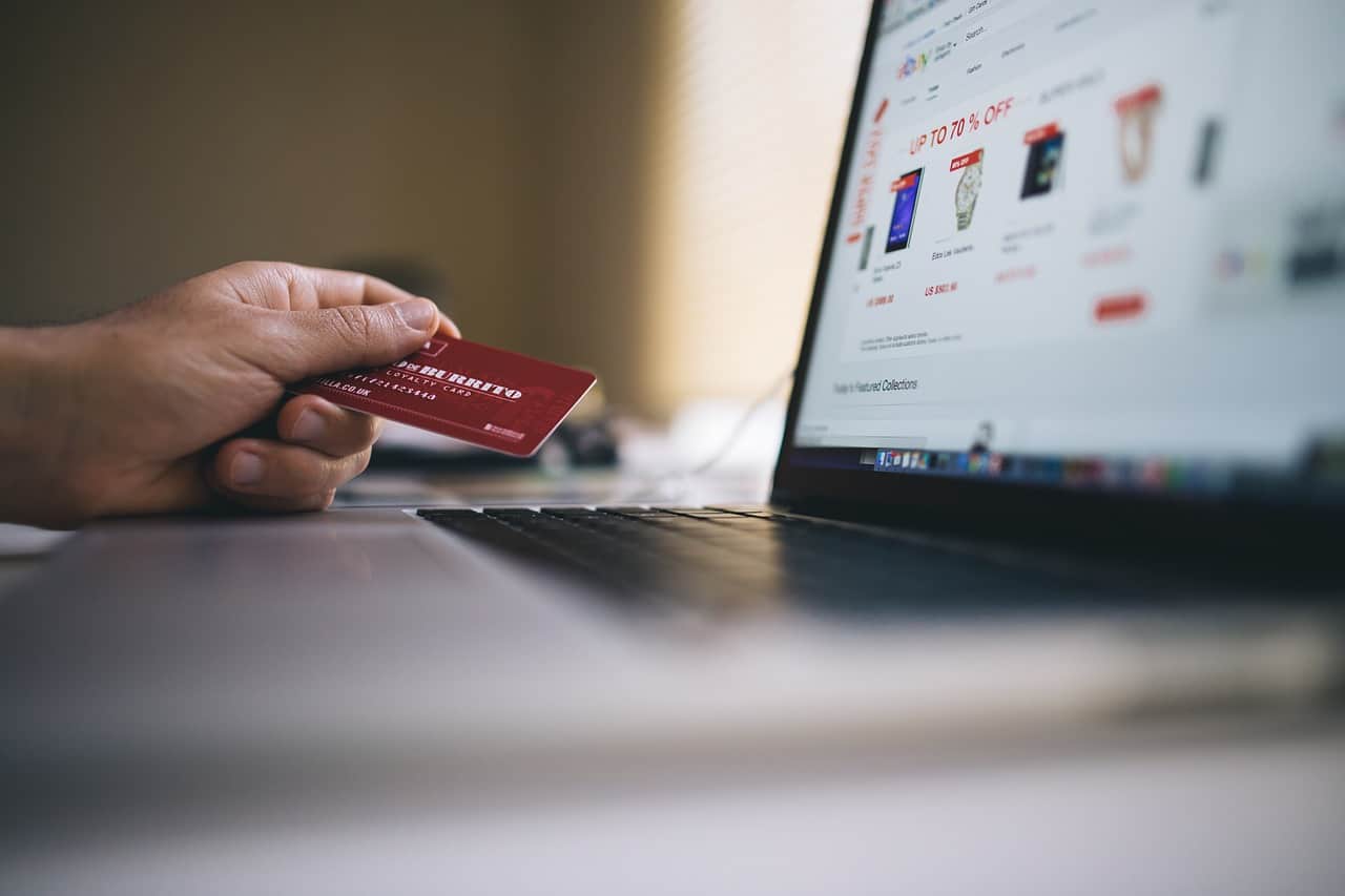 5 Tips Menghindari Pencurian Data Pribadi di Ecommerce