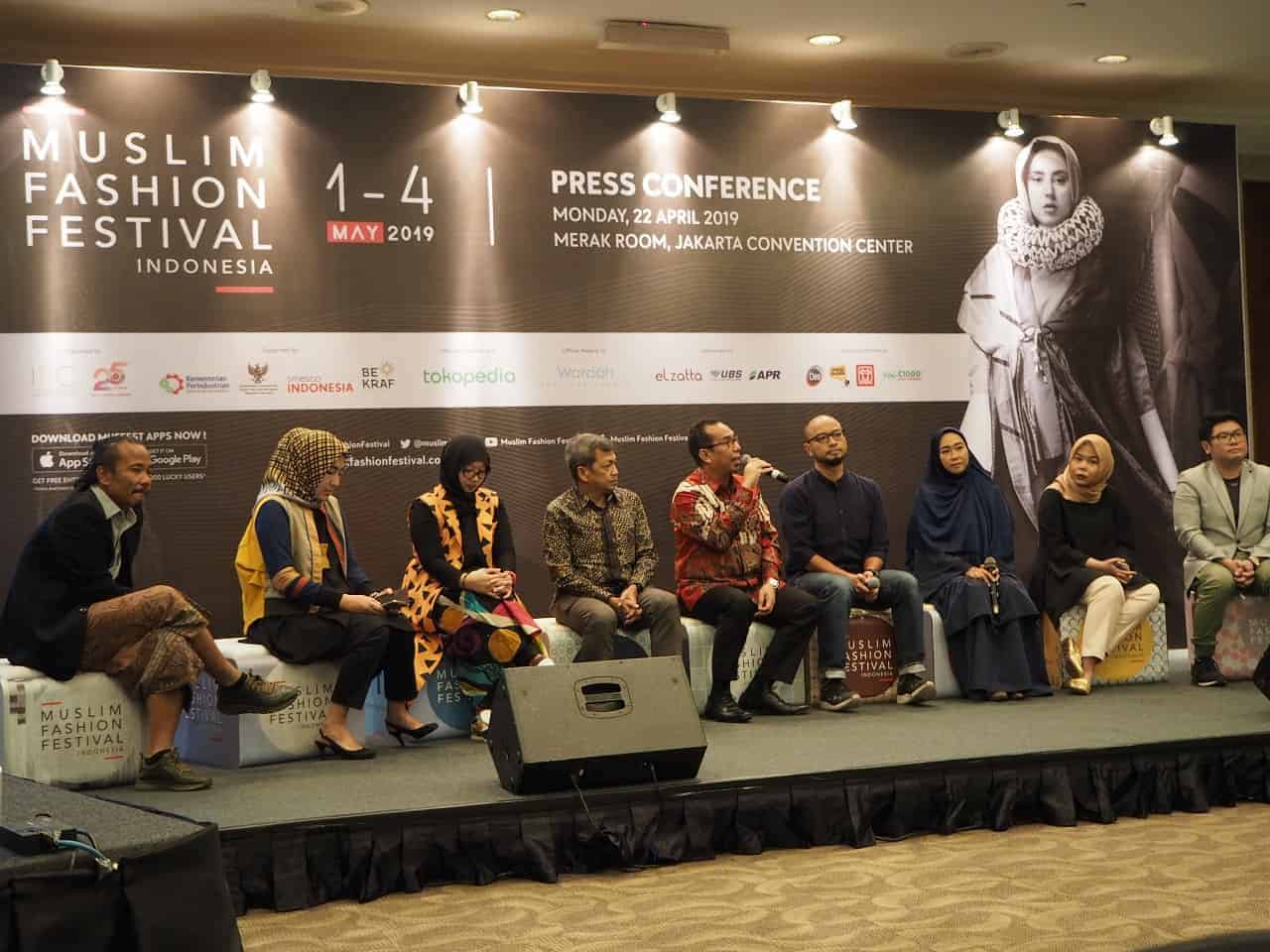 Get Closed with Muslim Fashion Festival 2019