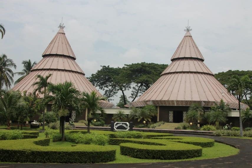 Keistimewaan Suku Asmat Bisa Anda Lihat di Jakarta!