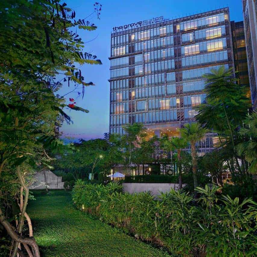 Hotel Mewah di Kawasan Bisnis Kuningan