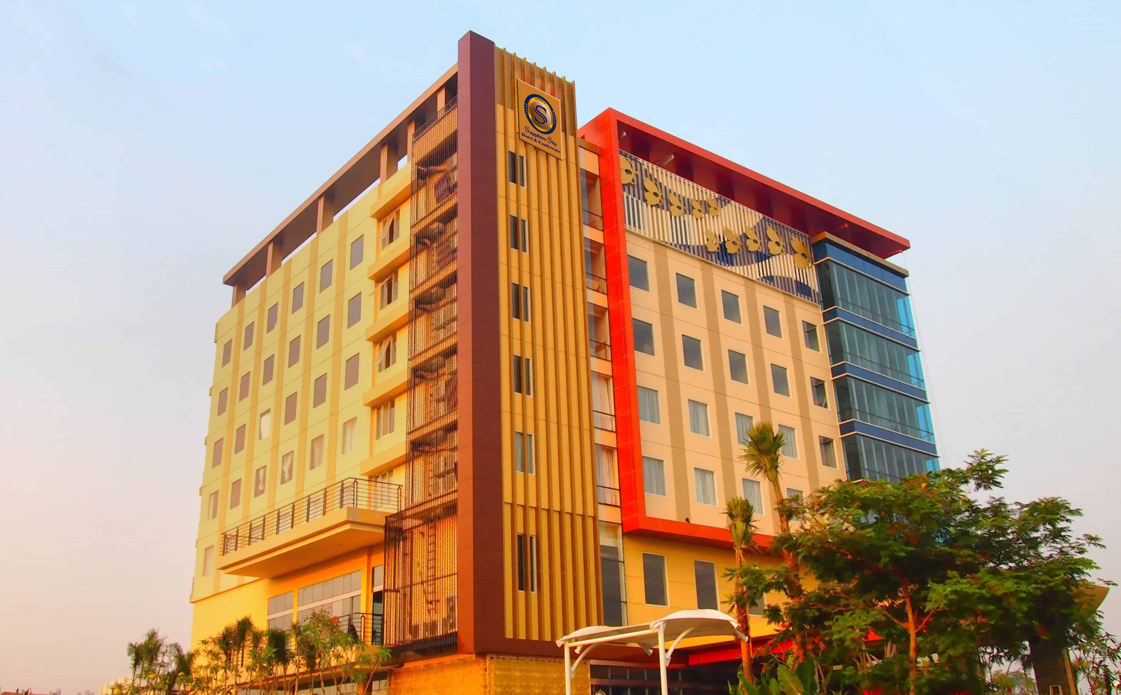 3 Best Rooms at Sapphire Sky Hotel & Conference