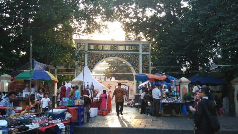 Tak Hanya Benhil, Ada Juga Pasar Takjil di Masjid Agung Sunda Kelapa
