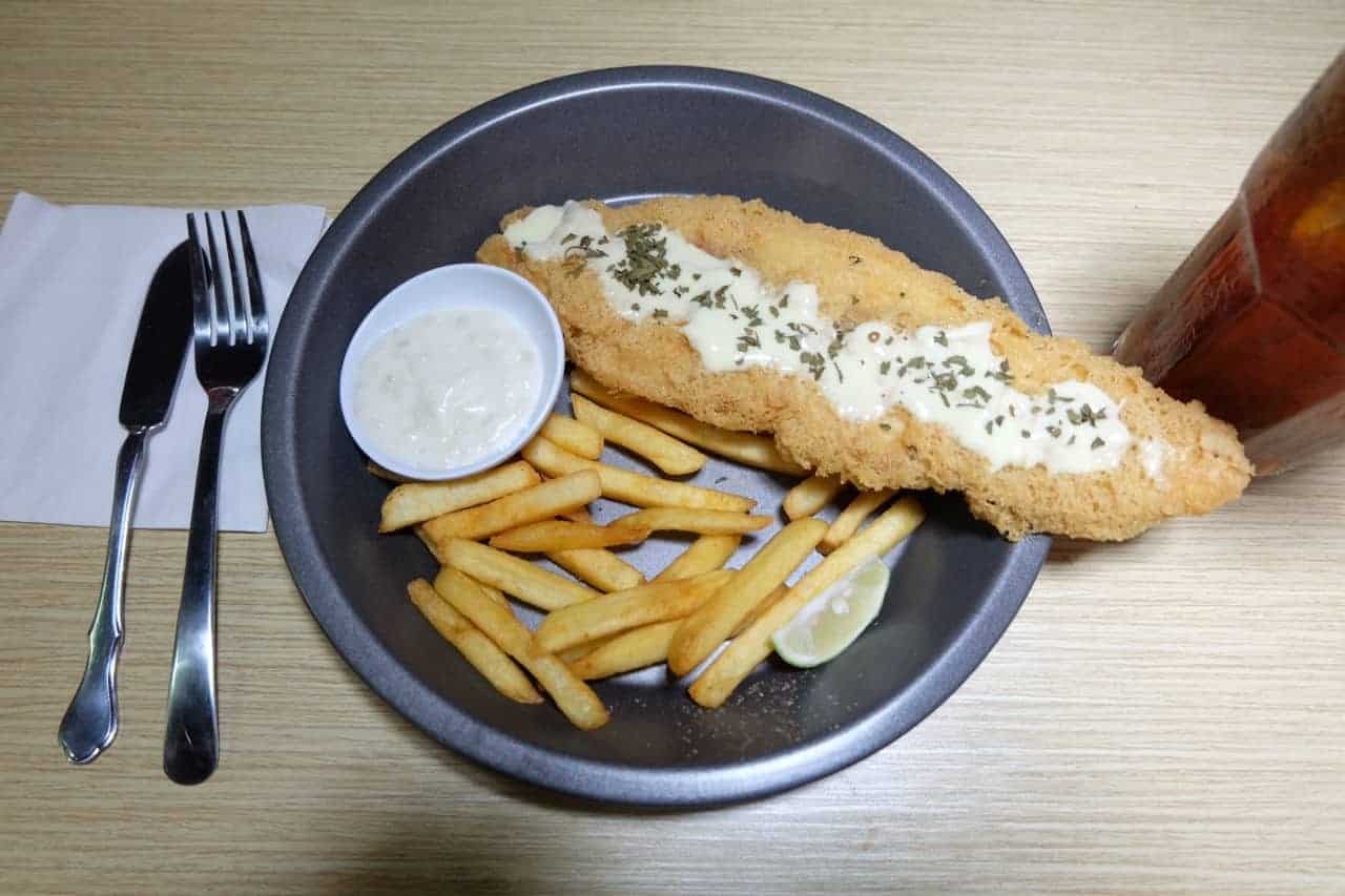 Sensasi Fish and Chips ala Kaki Lima