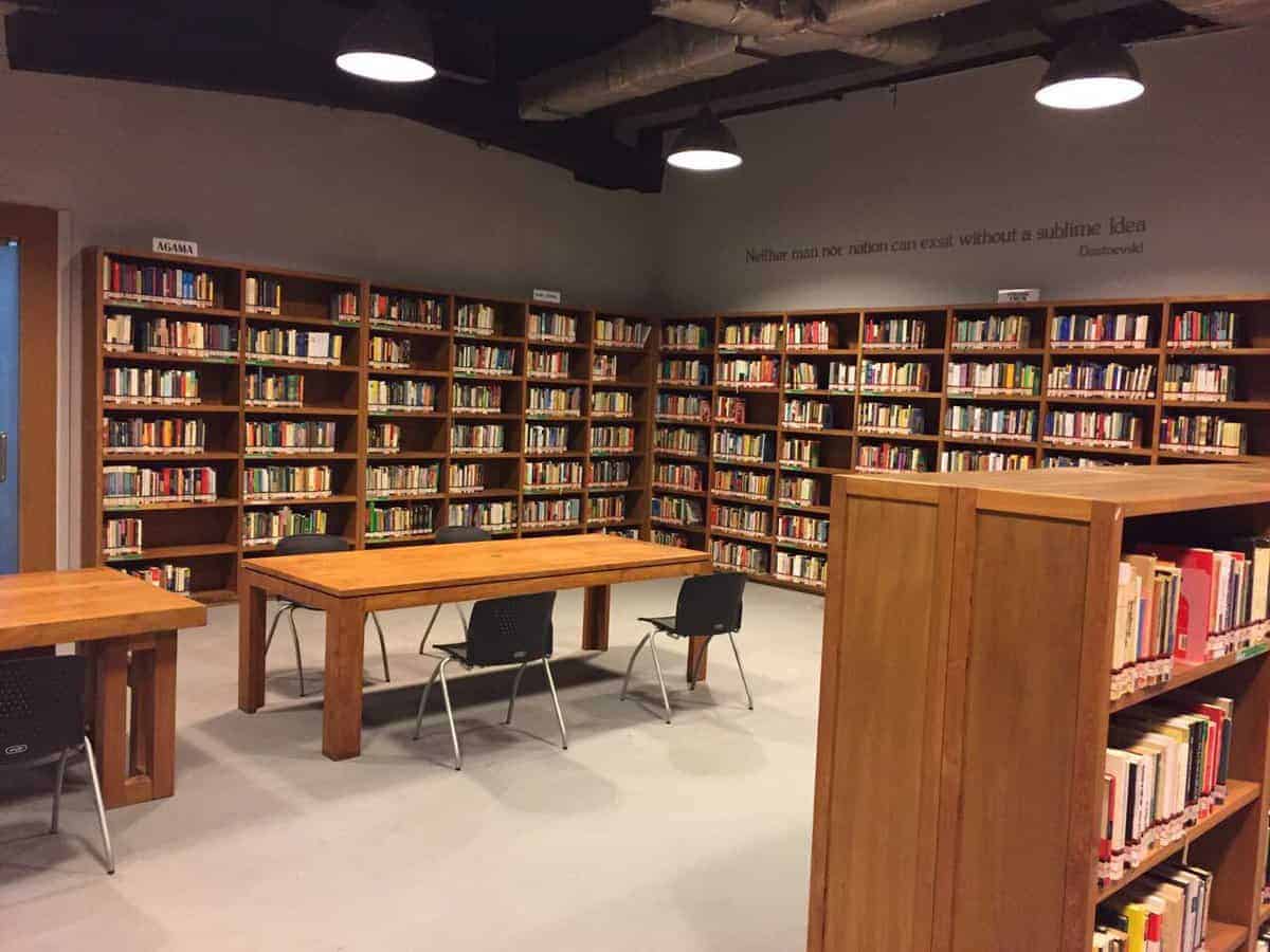 Jajal Wisata Literasi di Perpustakaan Homey Satu Ini