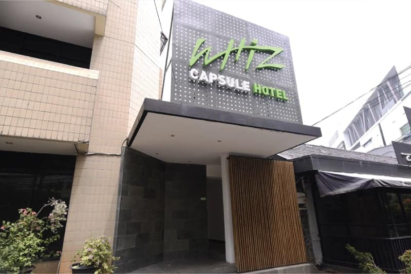 A Fun and Comfortable Stay at Whiz Capsule Hotel Thamrin