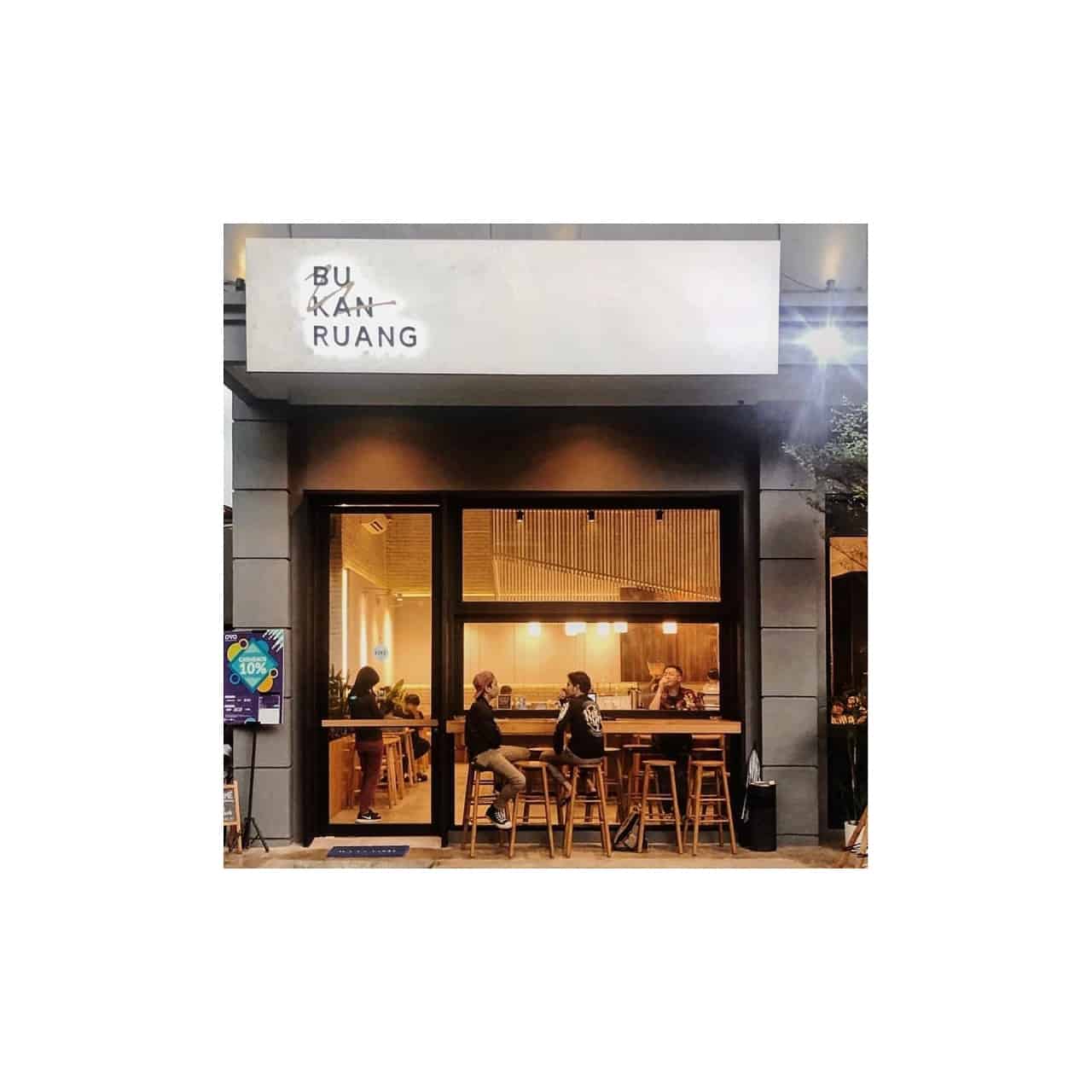 Bukan Ruang serves Good Coffee in Warm Atmosphere