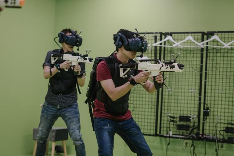 Legit Full-Body Virtual Reality Experience by Sandbox VR x CoHive in Jakarta