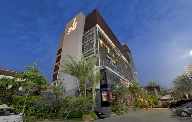 Hotel Cosmo Amaroossa