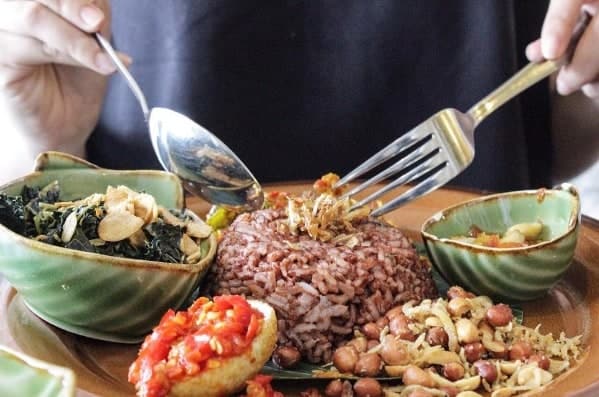 Sajian Tradisional yang Sedap