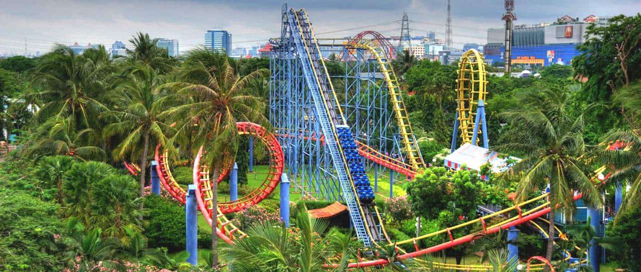 Having Fun at Dunia Fantasi Amusement Park