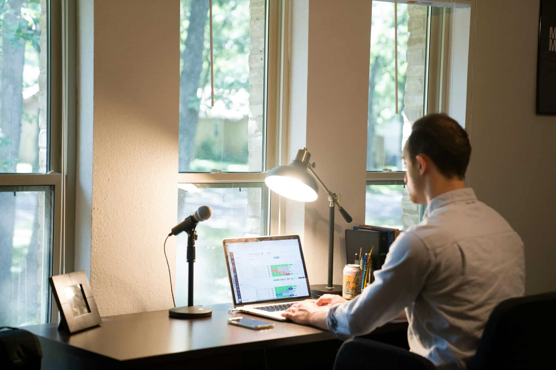 5 Tips for Staying Productive Working from Home