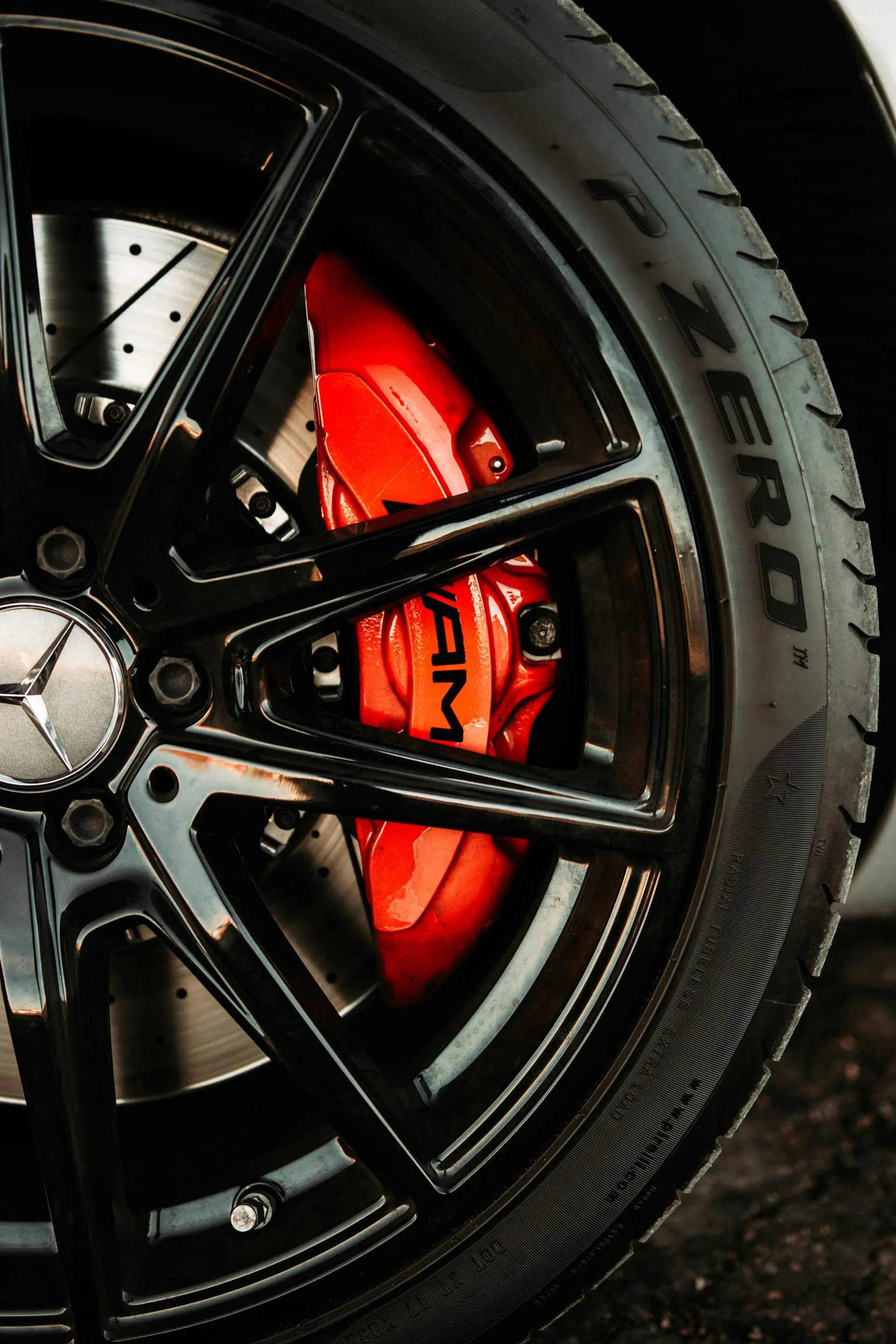 Smart Tire Technology: Indera Baru Kendaraan Anda di Atas Aspal