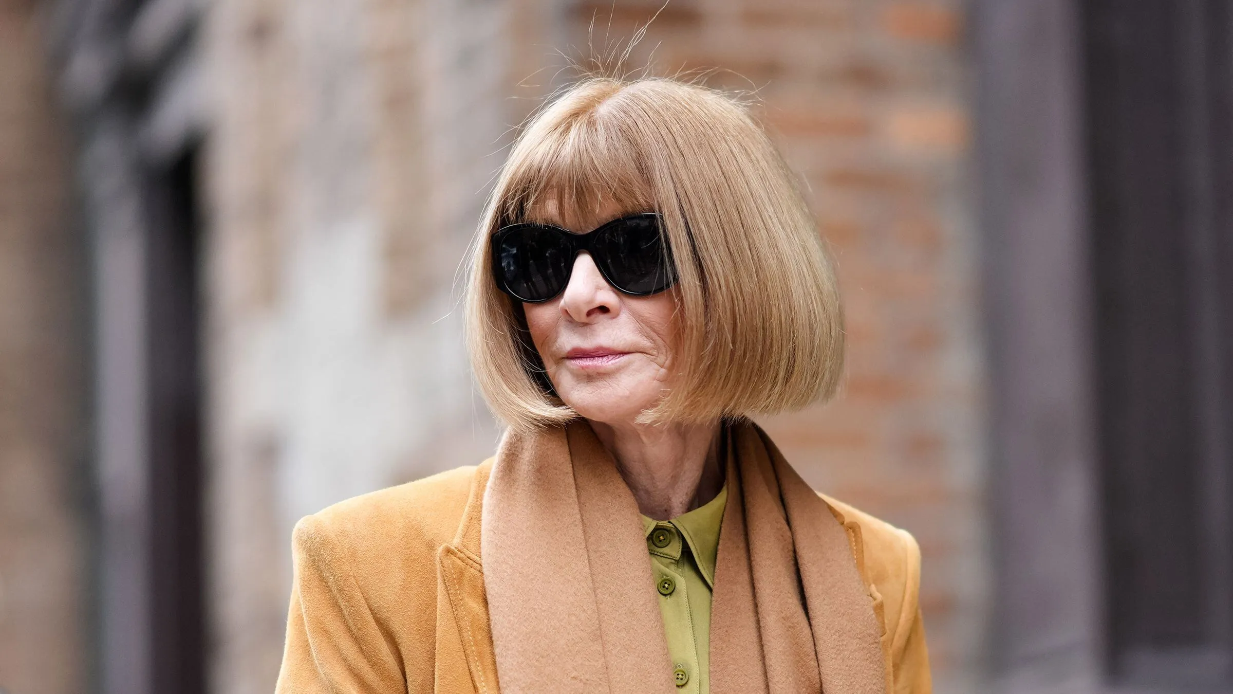 Anna Wintour: Arsitektur Kekuasaan di Balik Lensa Hitam Chanel