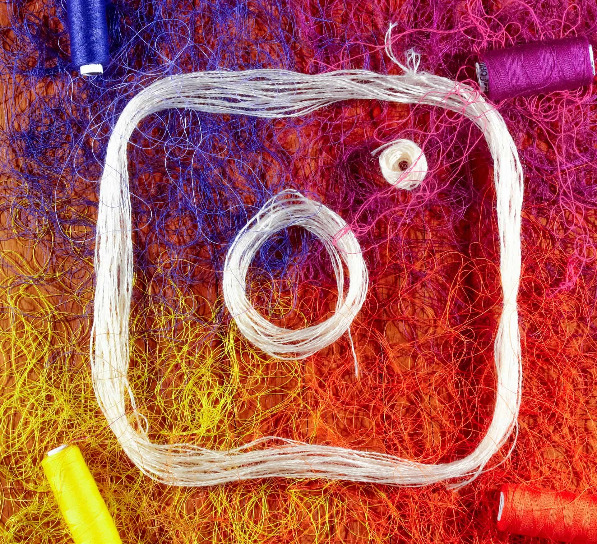 Here's How to Make Notes on Instagram Gold