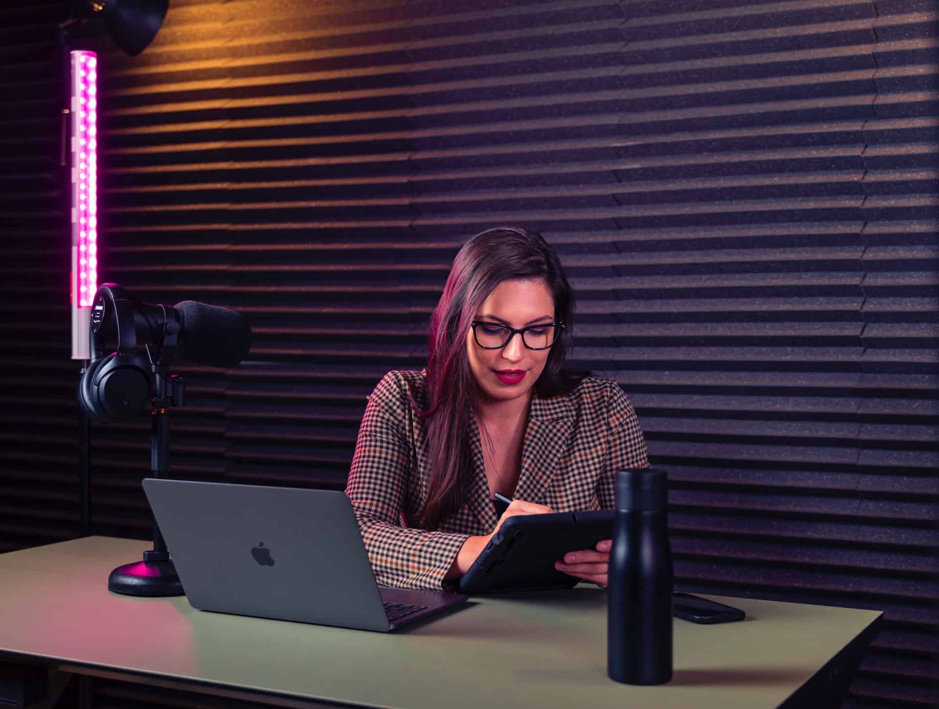 3 Side Businesses for Office Employees #WorkLifeBalance