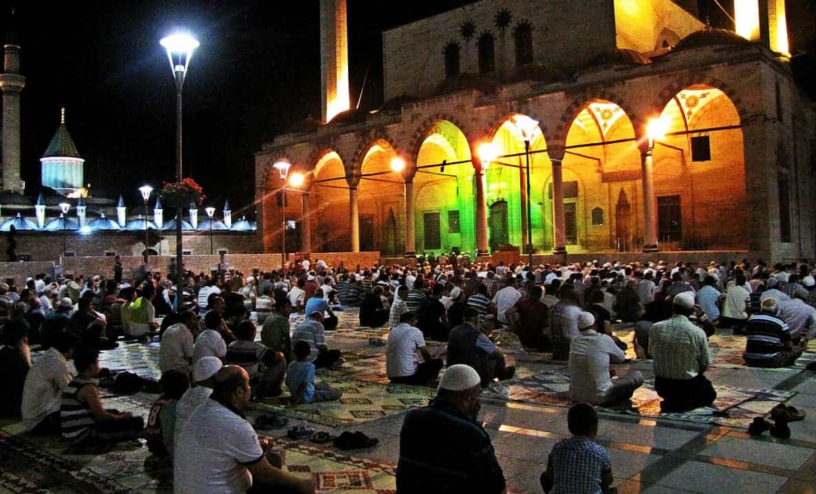 7 Things You Can Find in Ramadhan Month Only