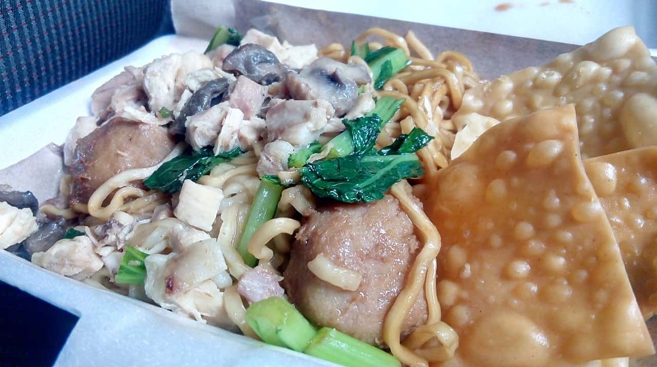 Mi Ayam Mas No’ – Lezat, Gurih, Murah, Melimpah!