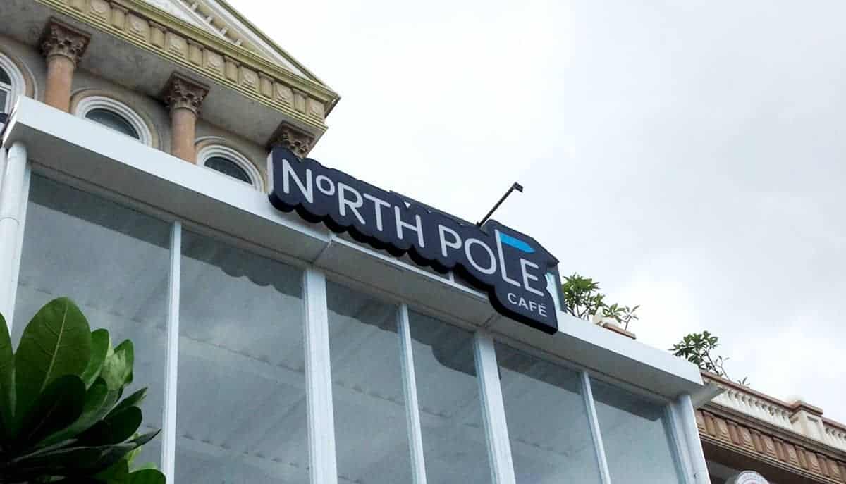 North Pole Café - Santap Es Krim Sambil Minum Kopi