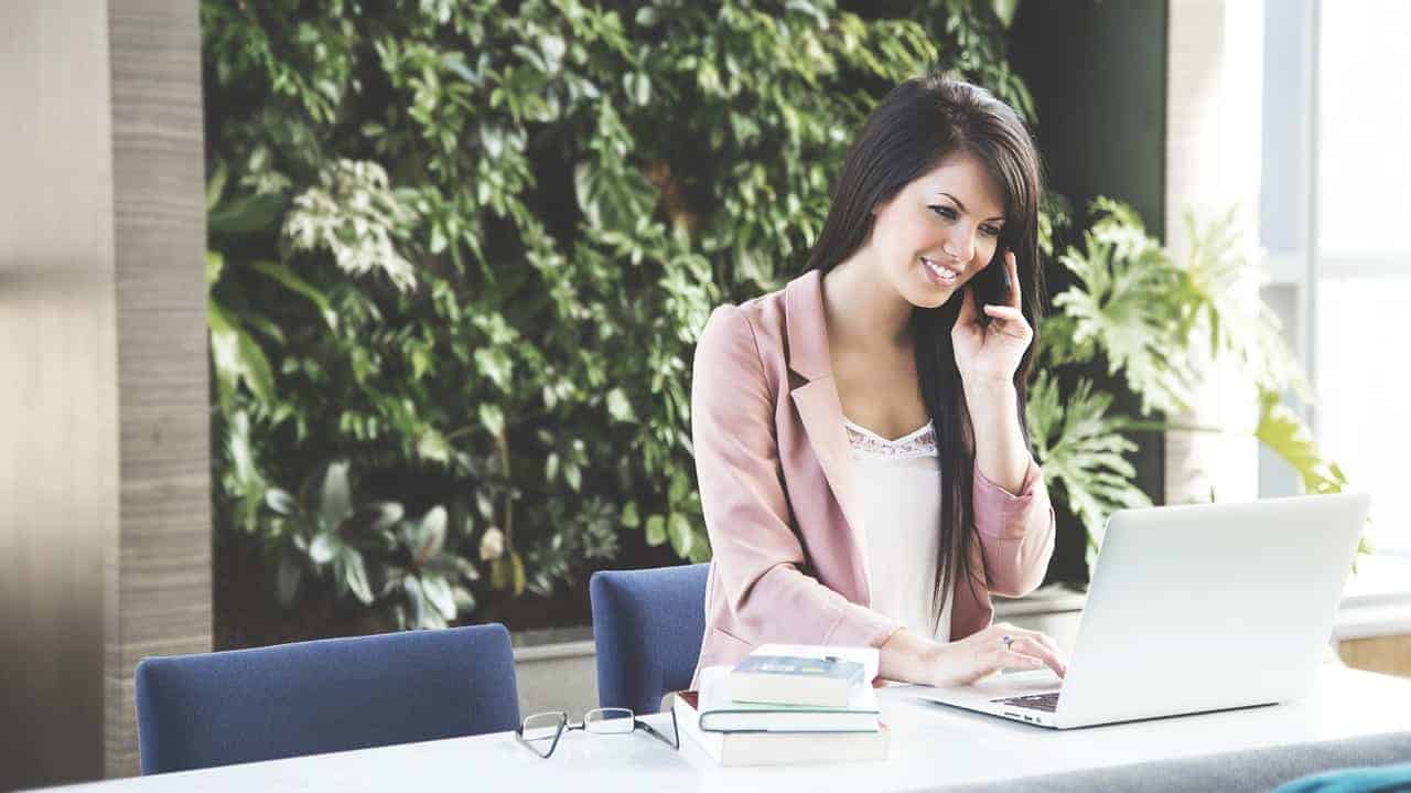 Merasa Kurang Semangat Bekerja Saat Puasa? Coba Tips Berikut Ini!