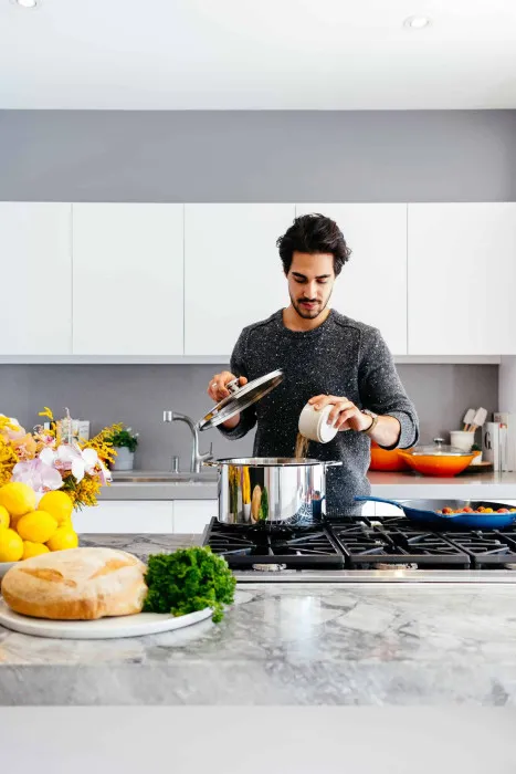 The Alchemical Simmer: Menghargai Waktu Melakukan Slow Cooking Secara Presisi & Berkualitas
