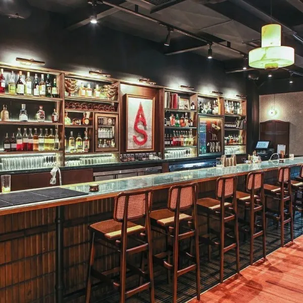 Cicipi Koktail dan Hidangan Unik di Arrack & Spice